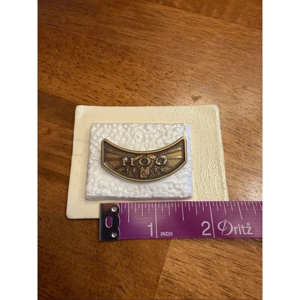 1999 HOG Harley Davidson Owners Group Pin Badge Jacket Wings Rocker Sealed (6370